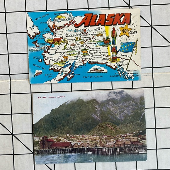 Vintage postcards (2) of Alaska, map of Alaska; No.1382 Juneau, Alaska - Picture 1 of 8